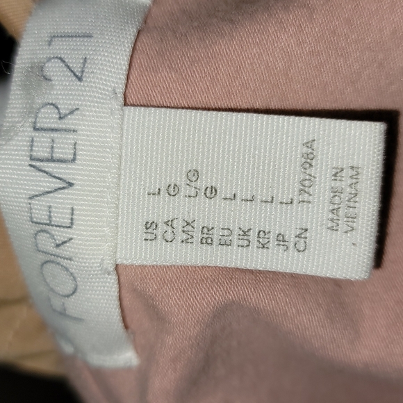 Top - Picture 3 of 3